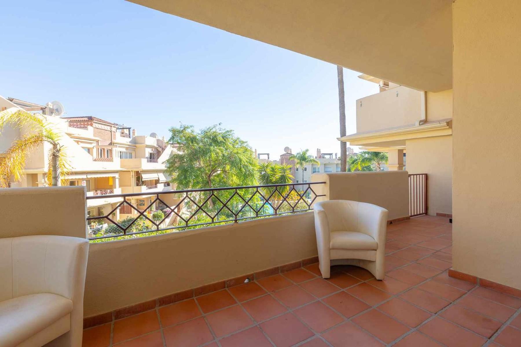 Toscana Hills Con Piscina En Esteponamarbella Exterior photo